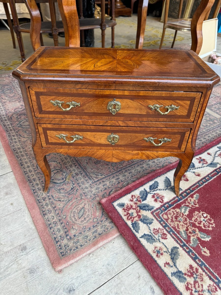 Marquetry Master's Chest Of Drawers 