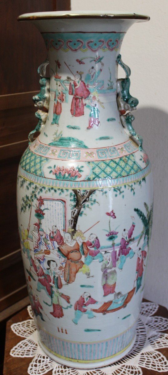 Vase Chinois De La Famille Rose, Epoque Guangxu, Fine XIX Siecle.