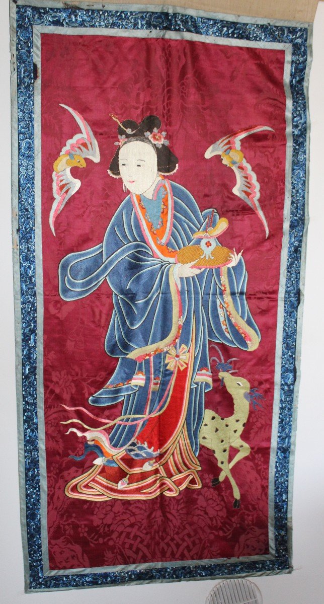 Large Chinese Embroidered Silk Wall Hanging, Qing Dynasty, Late 19th Century