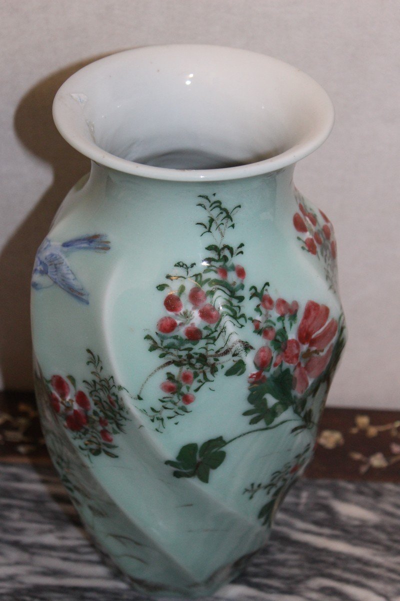 Japanese Celadon Porcelain Vase, Japan Late 19th Century-photo-1