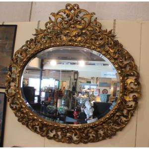 Tres Grand Miroir Ovale En Bois Sculptè Et Dorè, Italie XIX Siecle