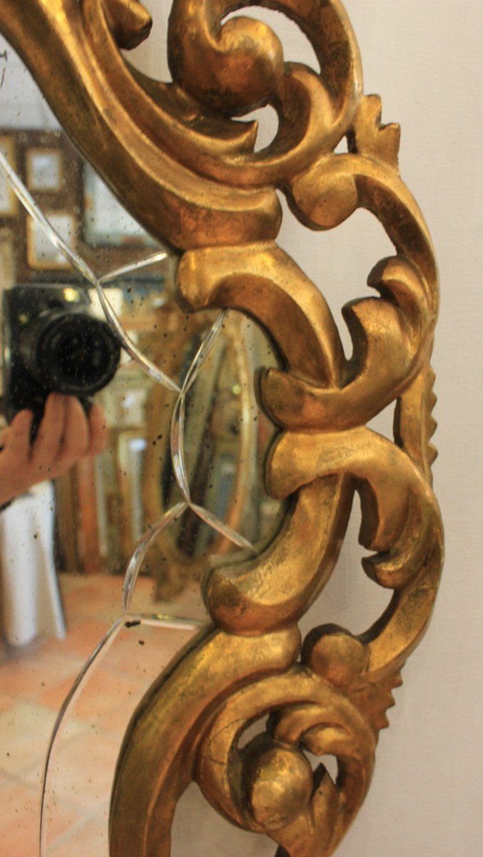 Italian Mirror Carved, Openwork, Contoured And Gilded Wood 52 X 82 Cm-photo-3