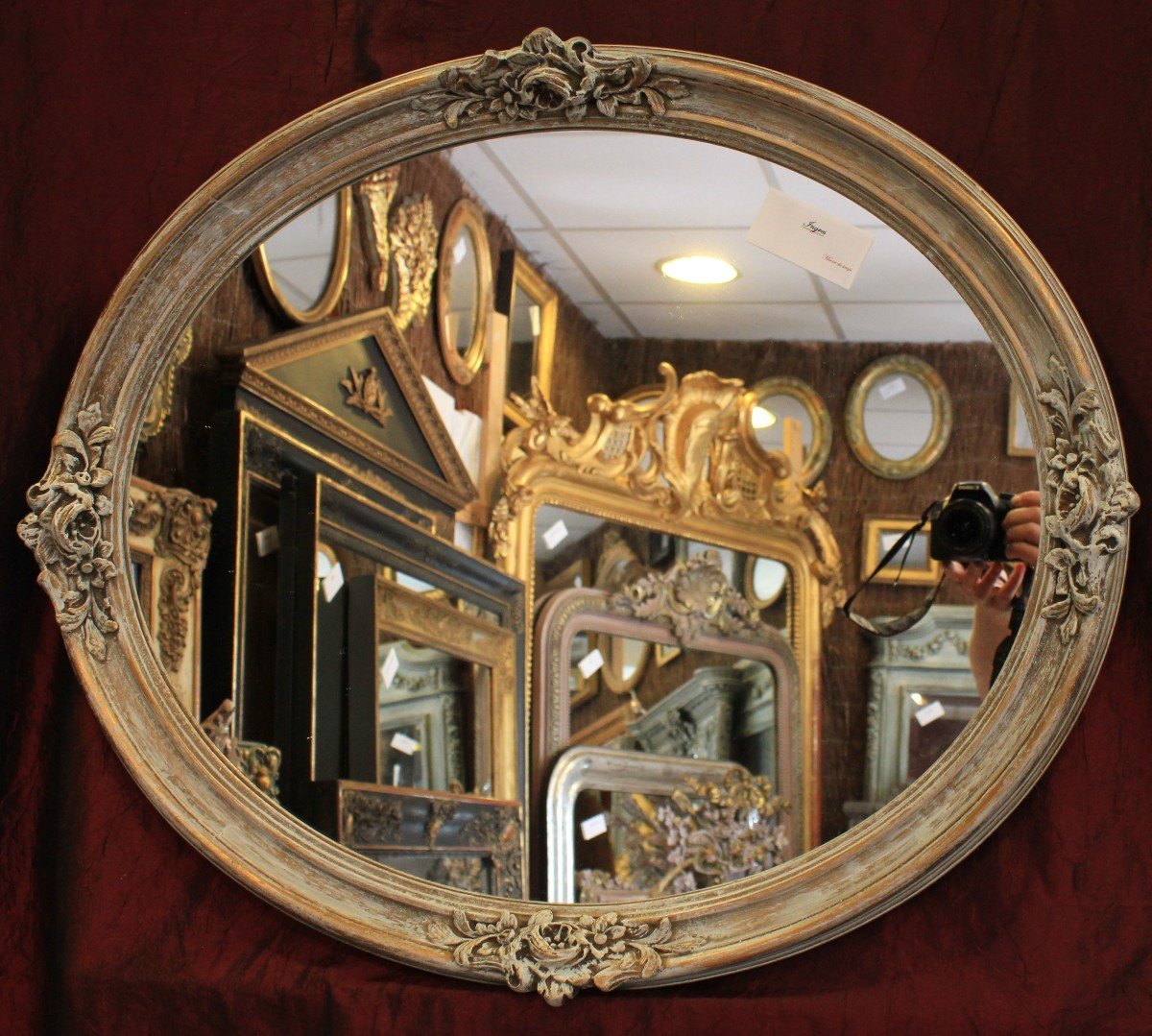 58 X 68cm Miroir Médaillon Ovale Patiné Et Doré-photo-2