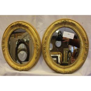 Pair Of Small Oval Medallion Mirrors, Mercury Mirror 31 X 37 Cm