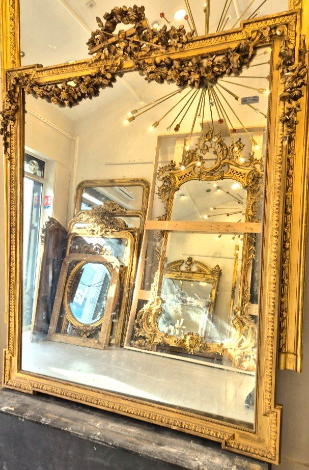 Large miroir Napoléon III  glace à guirlandes 125*160 Cm 