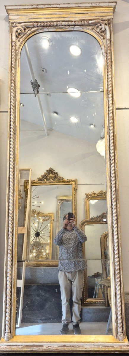 Very High Mirror Between Two 95*270 Cm-photo-1