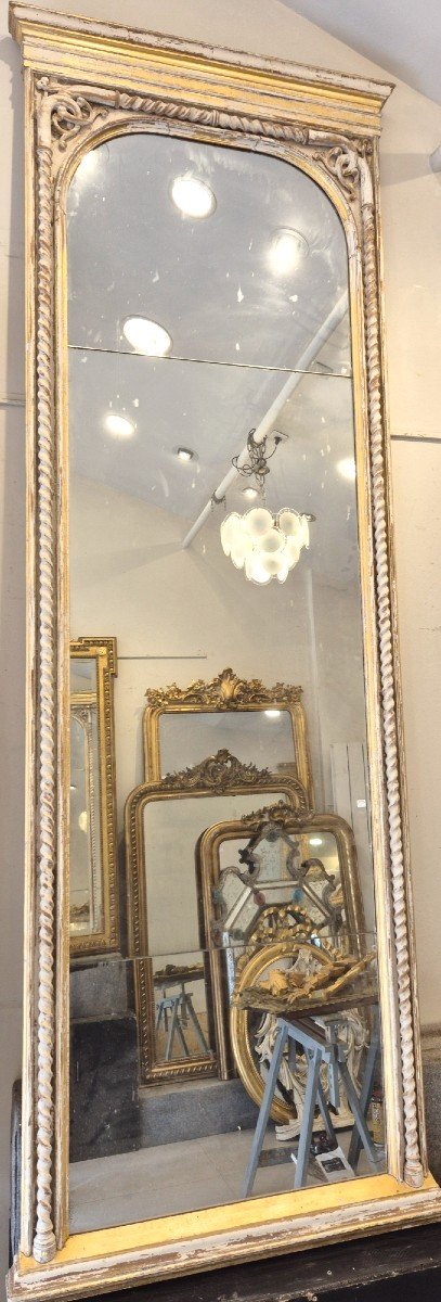 Very High Mirror Between Two 95*270 Cm