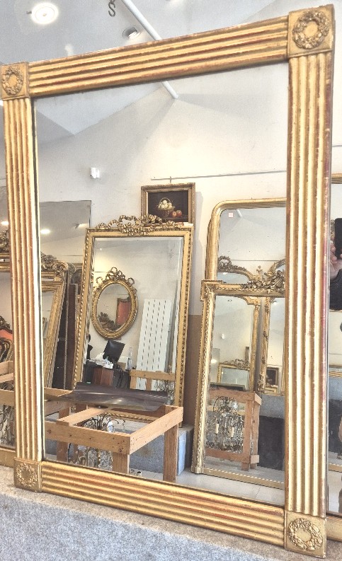 Rectangular Channel Mirror With Antique Mirror 96*69 Cm