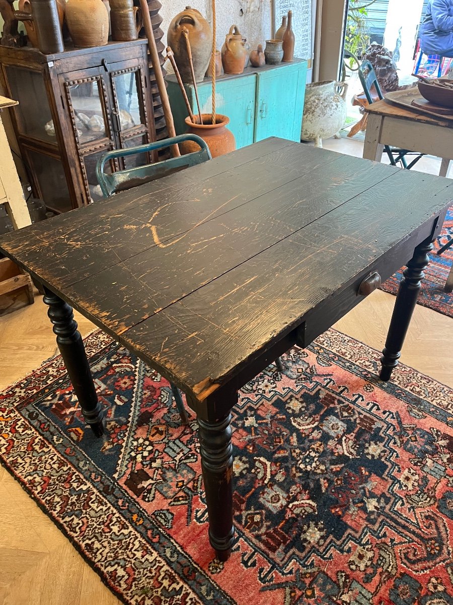 Black Patina Side Table-photo-1