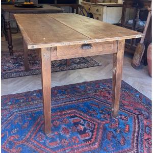 Table De Ferme En Chêne à Pieds Fuseau