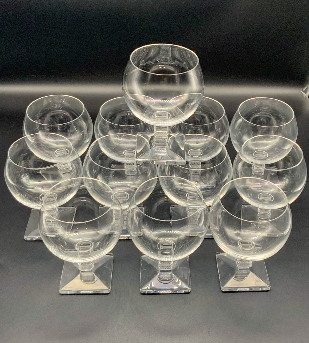 Lalique 12 Argos Burgundy Glasses-photo-3