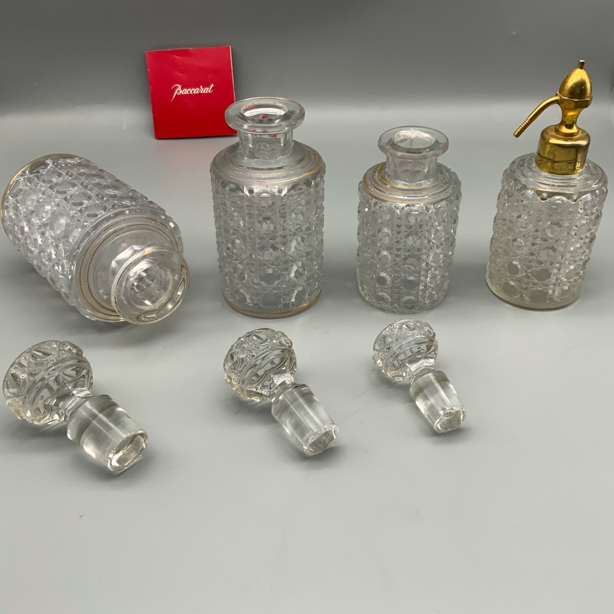 Baccarat Garniture De Toilette Diamants Pierreries Filets Dorés-photo-2