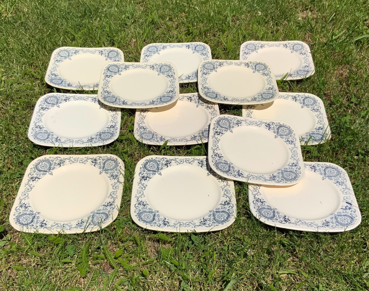 Series Of 12 Earthenware Plates From Longchamp Médicis -photo-2