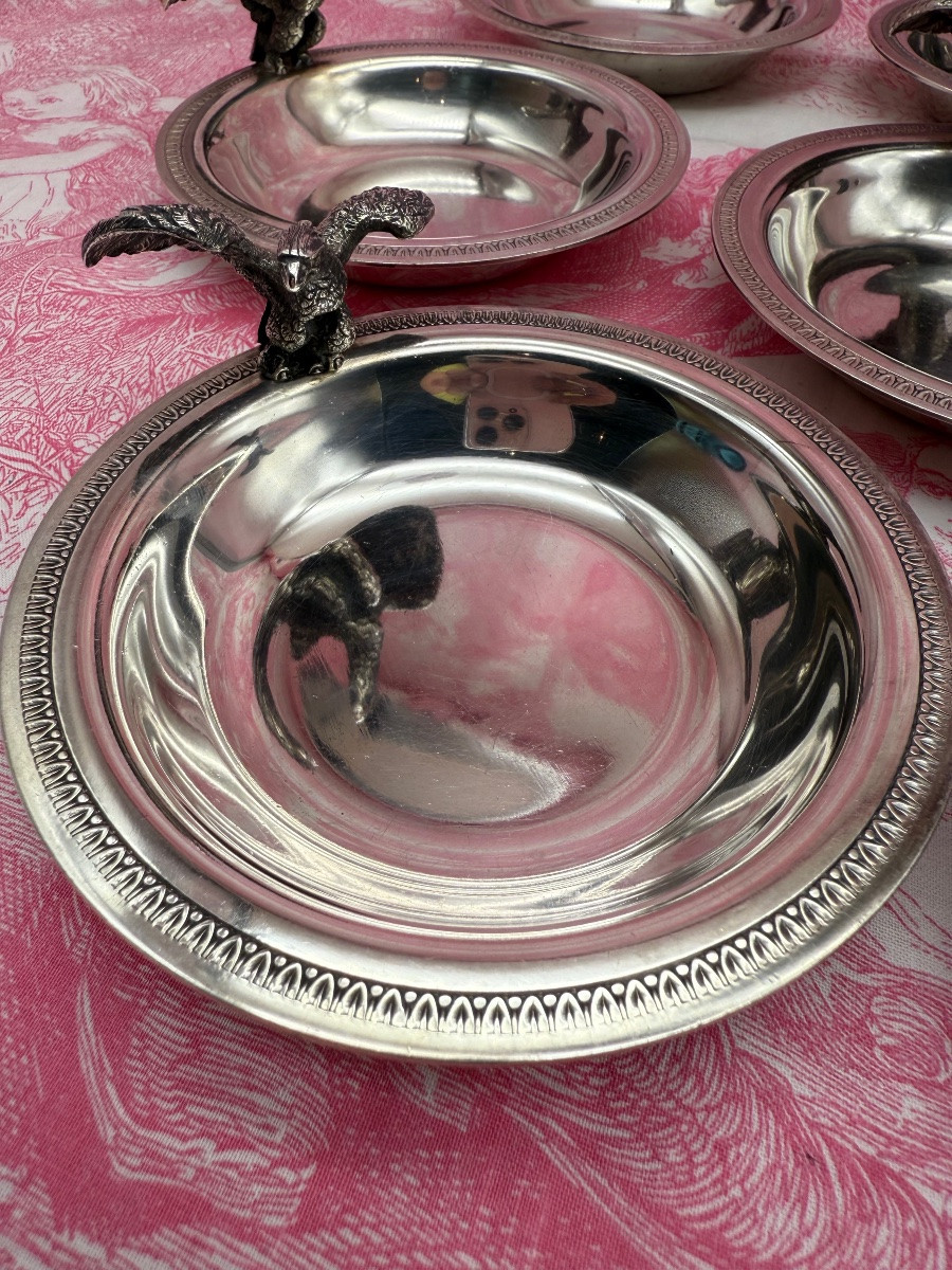 8 Silver-plated Metal Bowls With Round Eagle Decor-photo-2