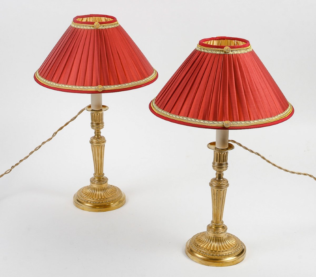 Pair Of French Louis XVI Period Fluted Gilt-bronze Candlesticks Mounted As Table-lamps-photo-2