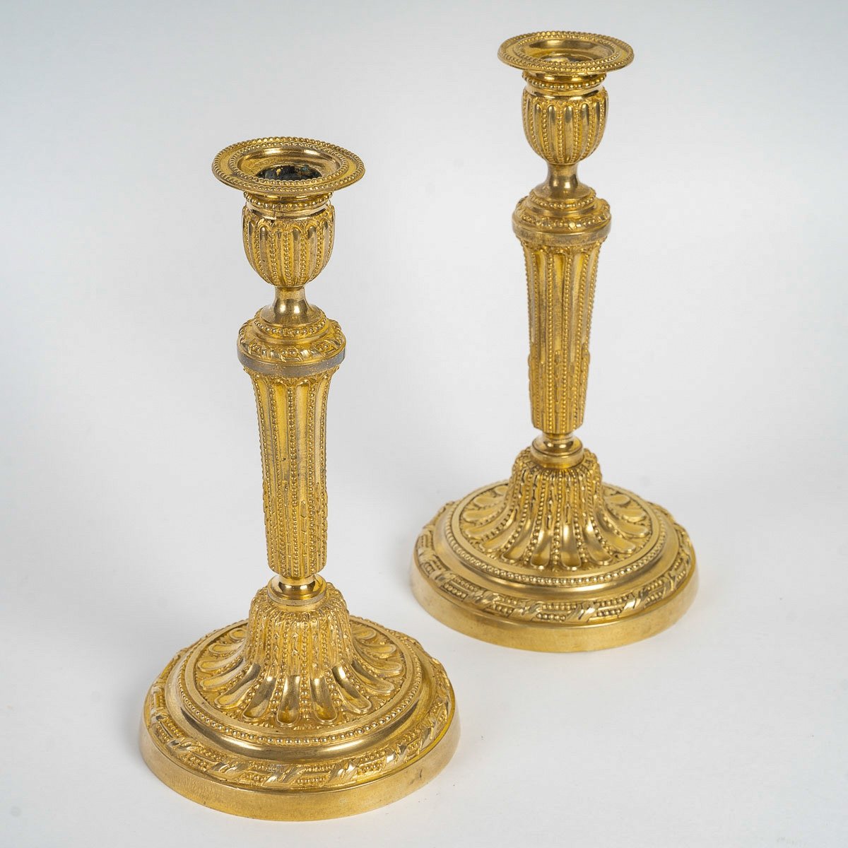 Pair Of Chiseled Gilt Bronze Candlesticks Louis XVI Period Circa 1780-photo-3
