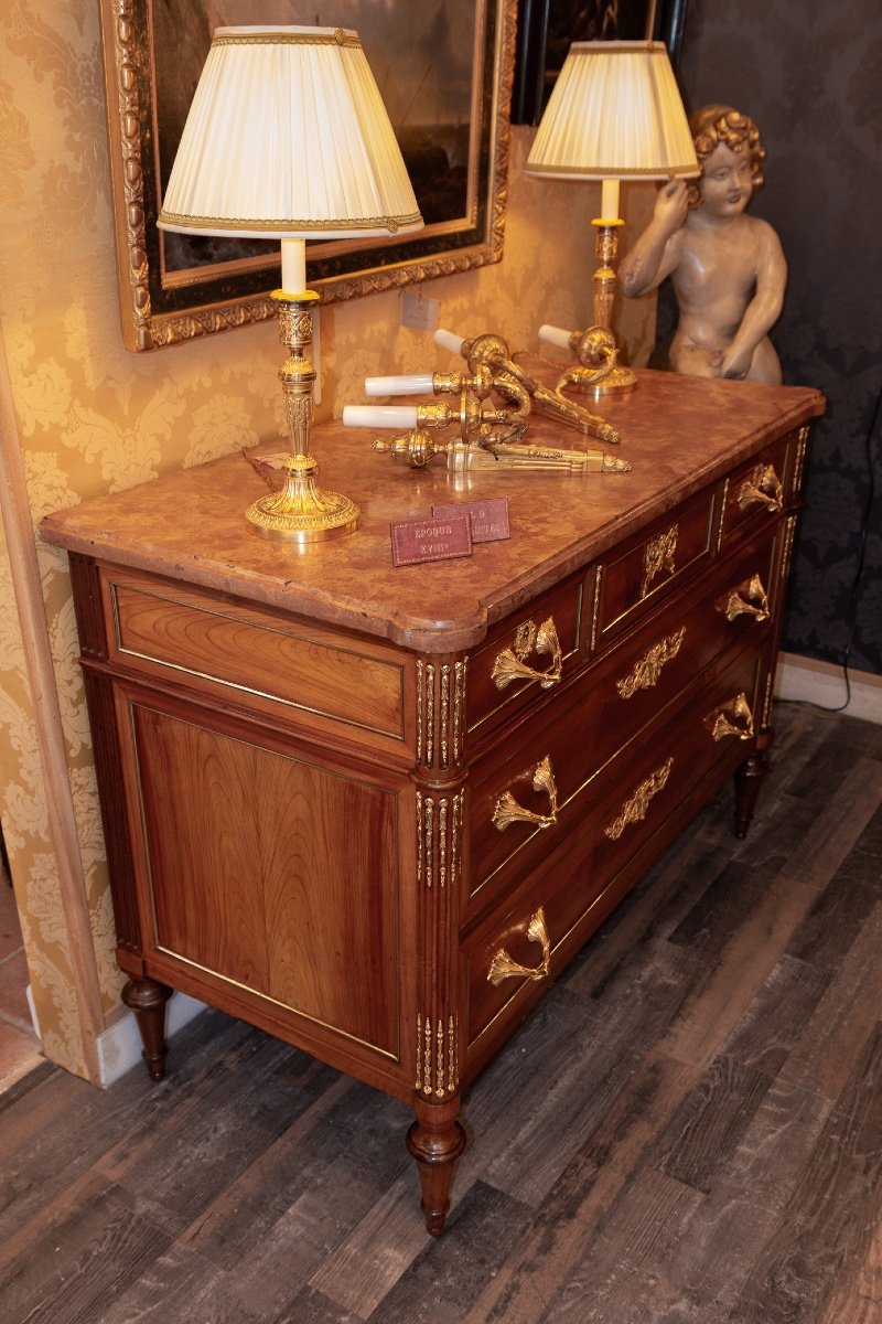 Louis XVI Period Solid Cherry Chest Of Drawers Circa 1780-photo-3