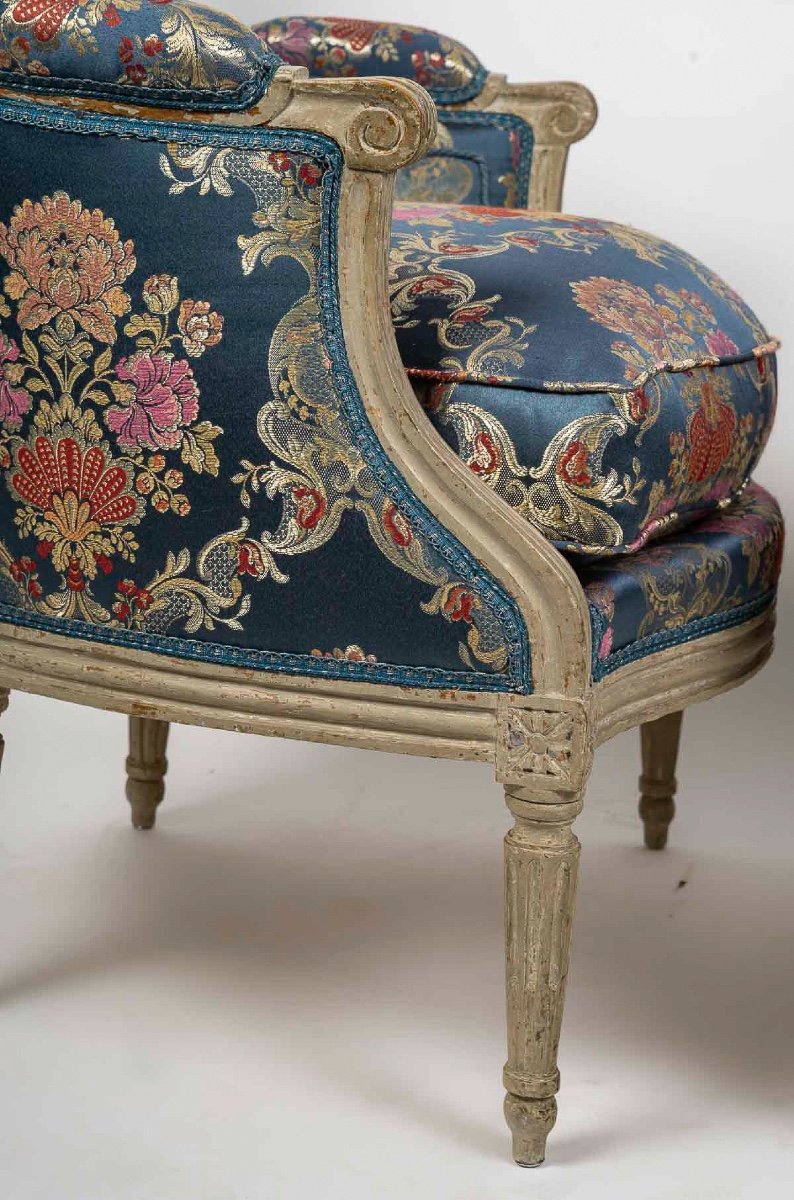 Paire De Bergères en hêtre laqué d’époque Louis XVI estampillées Denis Jullienne vers 1780-photo-2