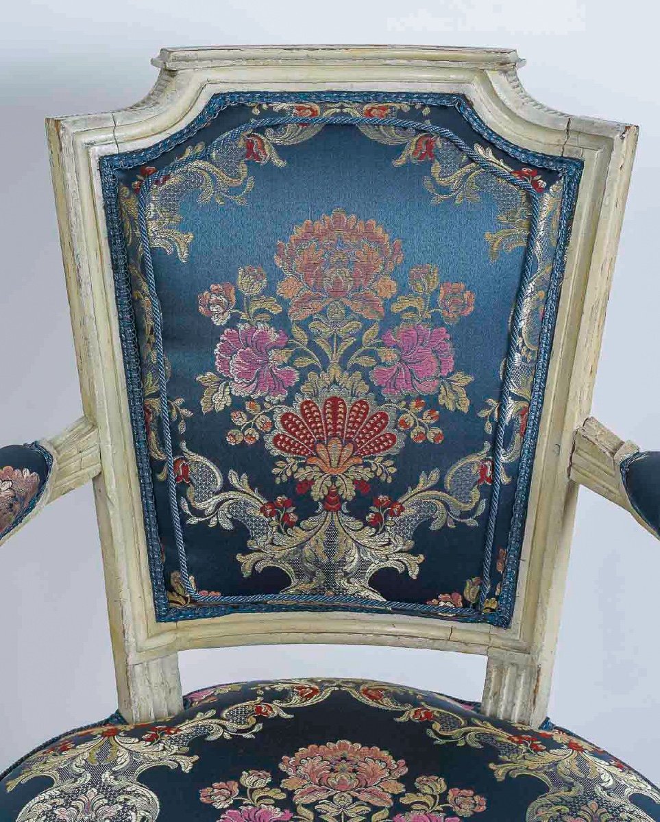 Set Of Four French Louis XVI Period Armchairs In Natural Lacquered Wood Circa 1780-photo-1