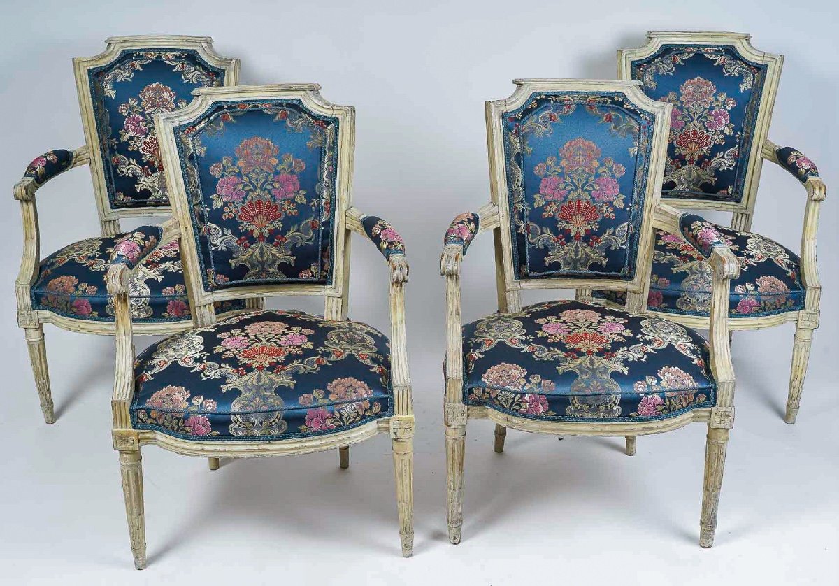 Set Of Four French Louis XVI Period Armchairs In Natural Lacquered Wood Circa 1780-photo-7