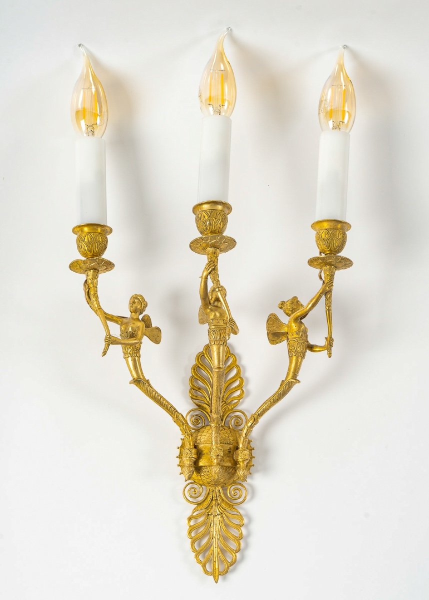 Set Of Eight French Empire-style Sconces In Chiseled Ormolu Decorated With Winged Women-photo-2