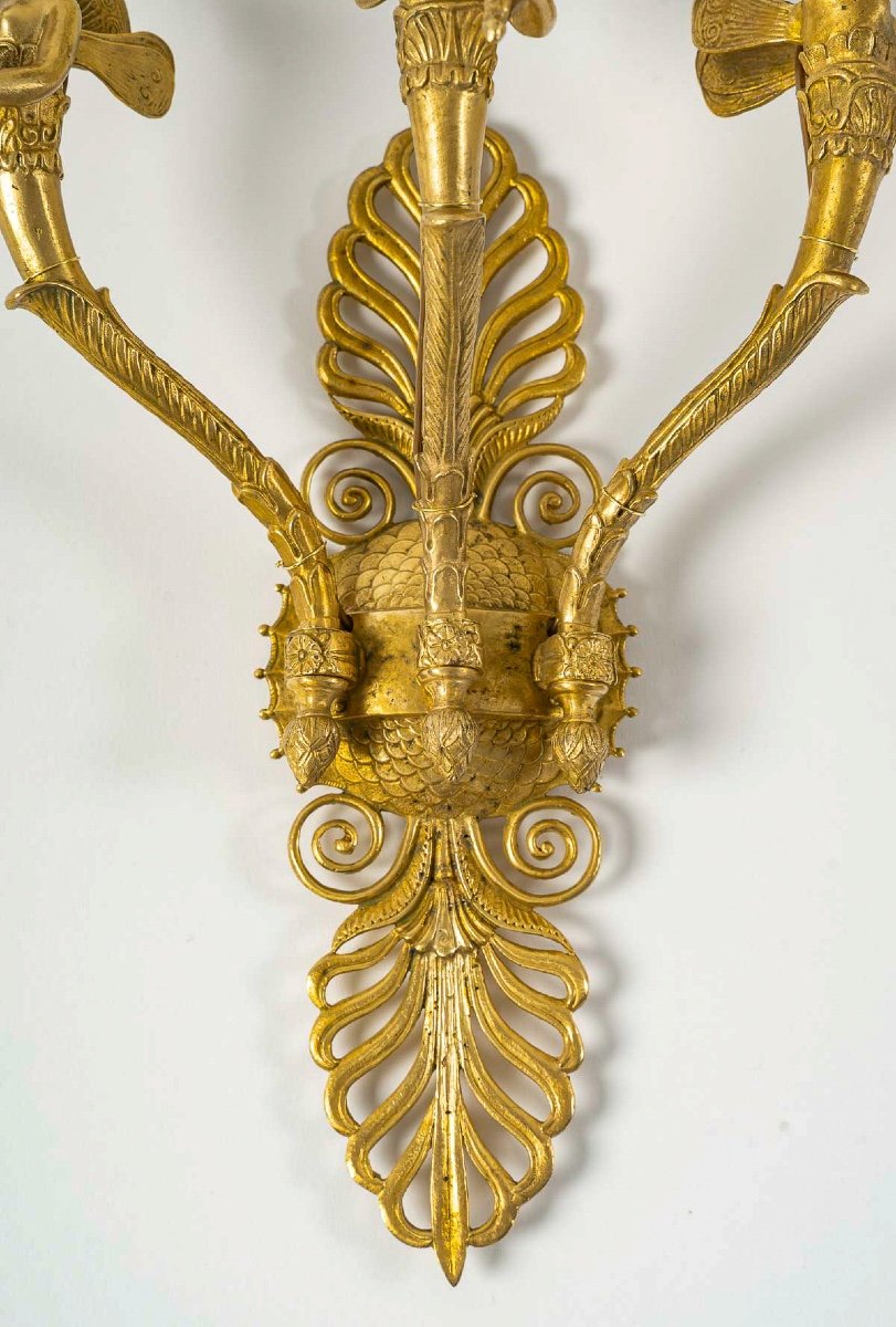 Set Of Eight French Empire-style Sconces In Chiseled Ormolu Decorated With Winged Women-photo-3