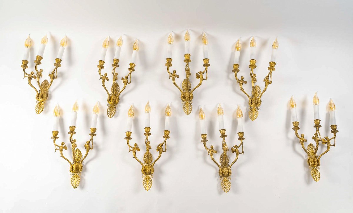 Set Of Eight French Empire-style Sconces In Chiseled Ormolu Decorated With Winged Women-photo-5