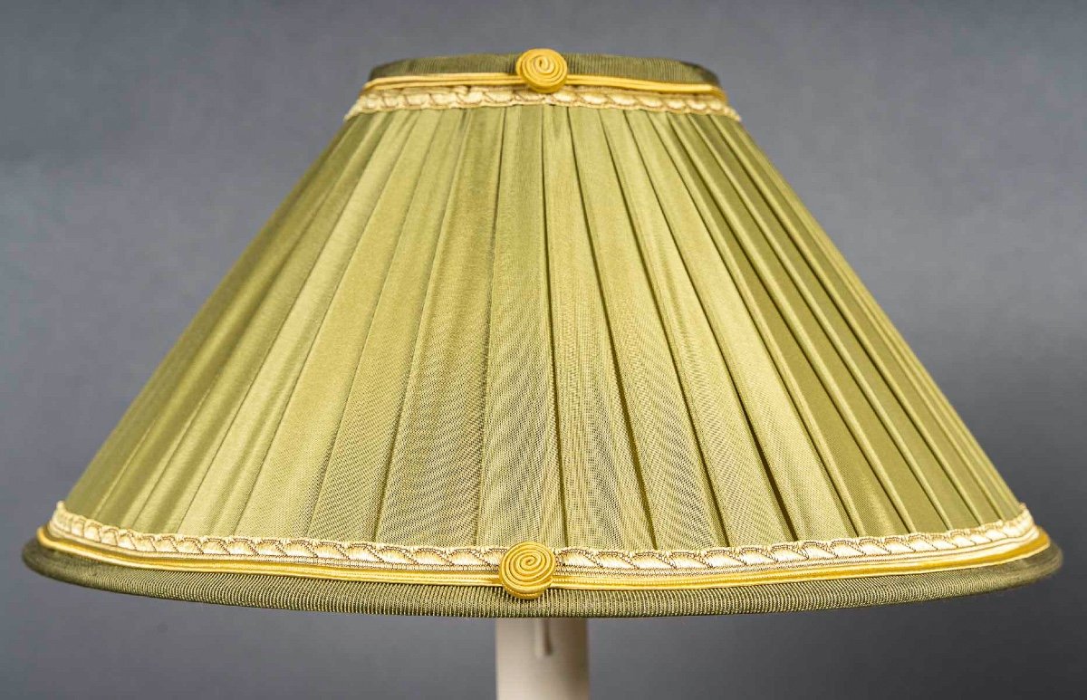 Paire De Bougeoirs Montés En Lampes D’époque Empire En Bronze Finement Ciselé Et Doré Vers 1810-photo-2