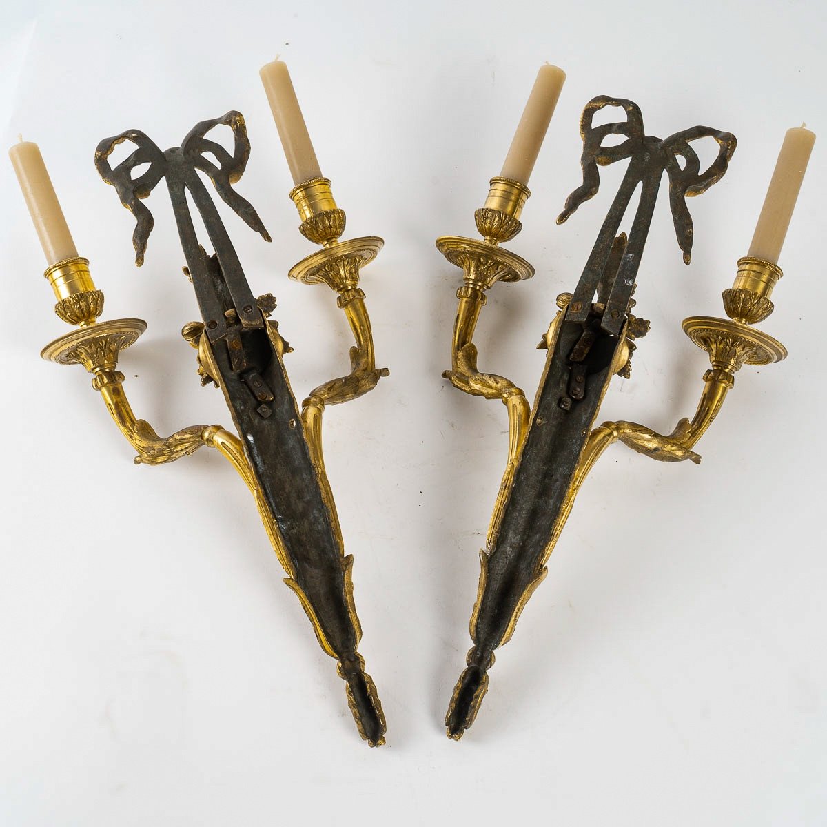 A Pair Of Louis XVI Period Ormolu Sconces With Quivers Circa 1780-photo-2