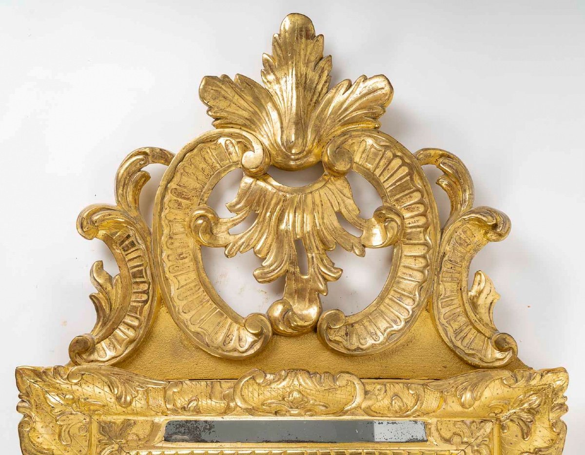 A French Regence Period Giltwood Openwork Pediment Mirror Circa 1720-photo-2