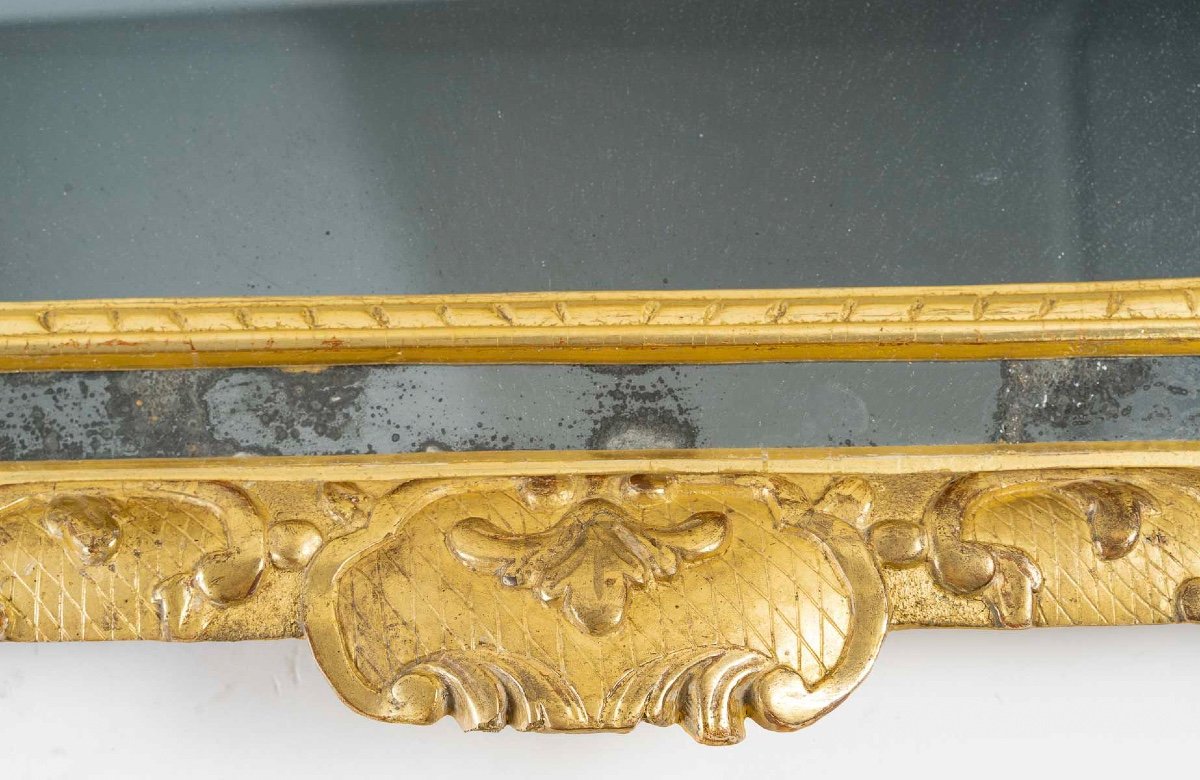 A French Regence Period Giltwood Openwork Pediment Mirror Circa 1720-photo-1