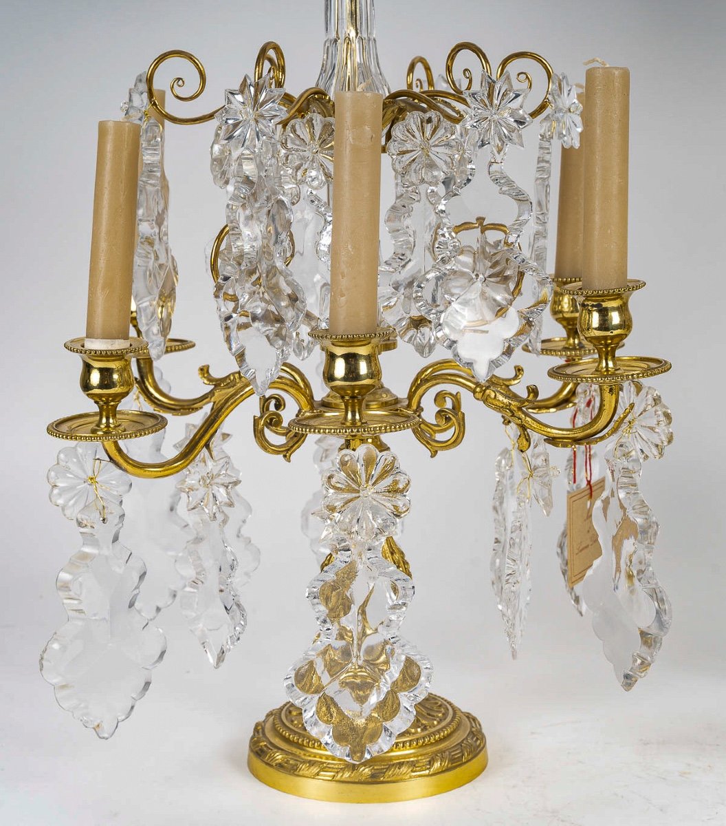 Paire De Girandoles Baccarat De Style Louis XVI En Bronze Doré Et Décor De Cristal Vers 1870-photo-3