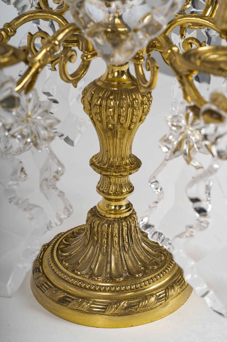 Paire De Girandoles Baccarat De Style Louis XVI En Bronze Doré Et Décor De Cristal Vers 1870-photo-4