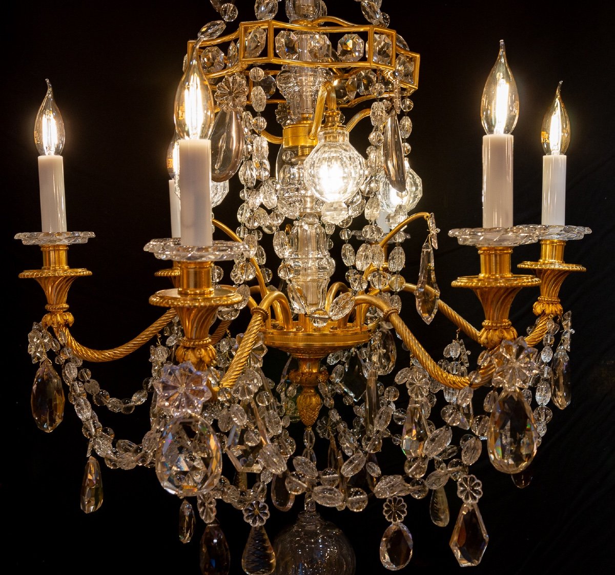 Marie-antoinette Louis XVI Style Gilt Bronze And Crystal Chandelier By Baccarat-photo-1