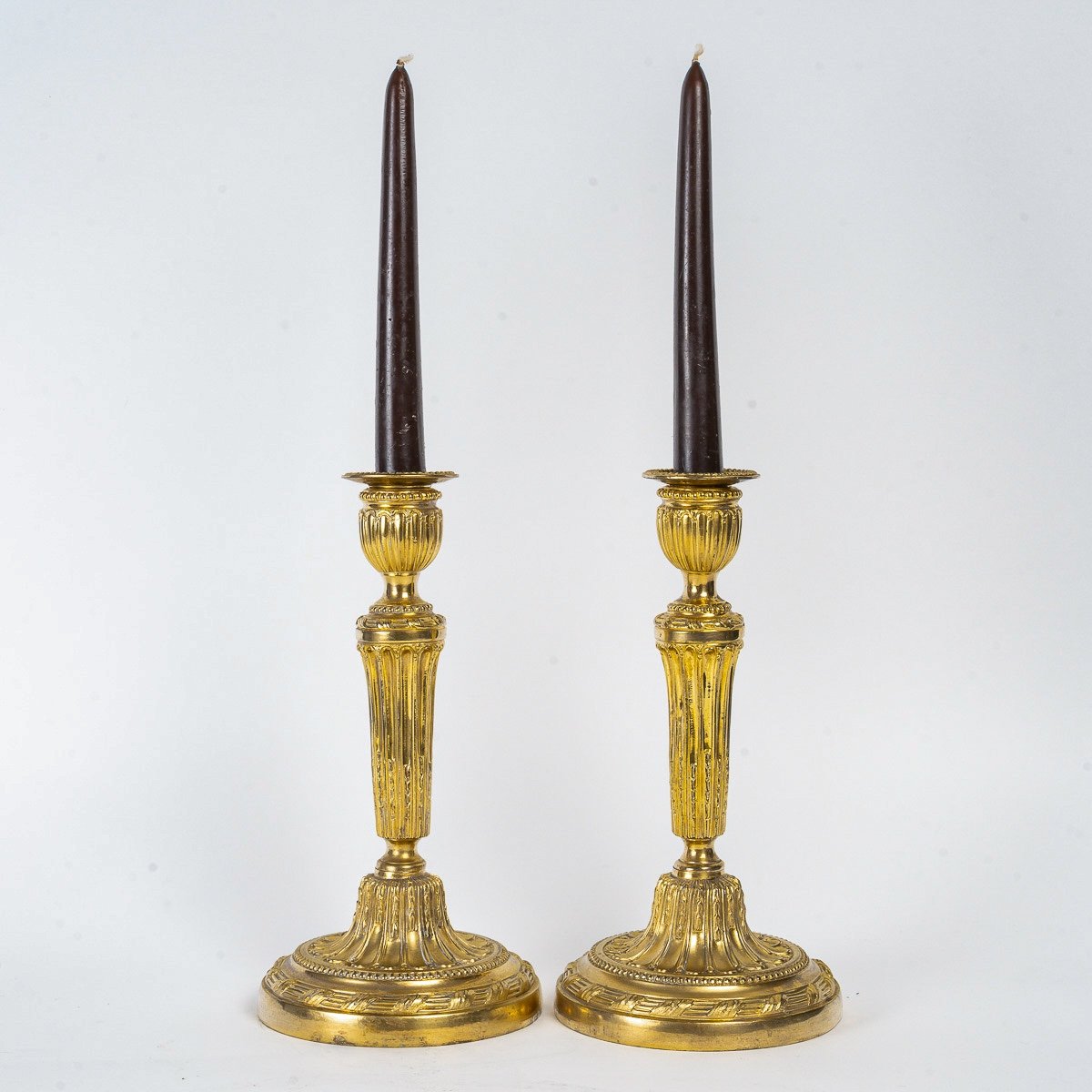 Paire De Flambeaux En Bronze Ciselé Et Doré époque Louis XVI Vers 1780