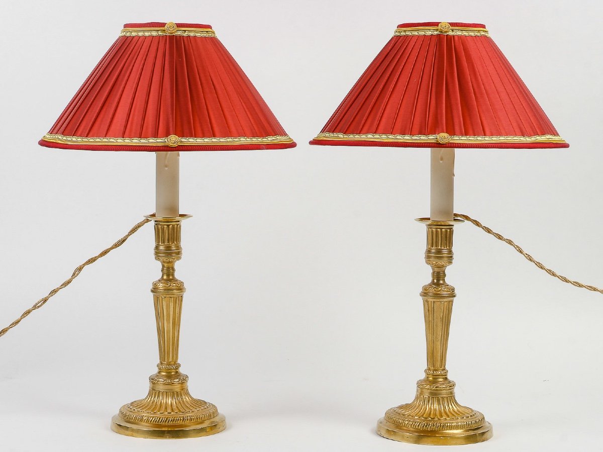 Pair Of French Louis XVI Period Fluted Gilt-bronze Candlesticks Mounted As Table-lamps-photo-5