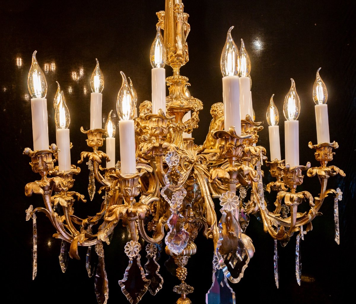 Signed Victor Raulin (1867-1925), Chandelier Aux Amours Circa 1880 In Gilt Bronze And Cut Crystal-photo-3