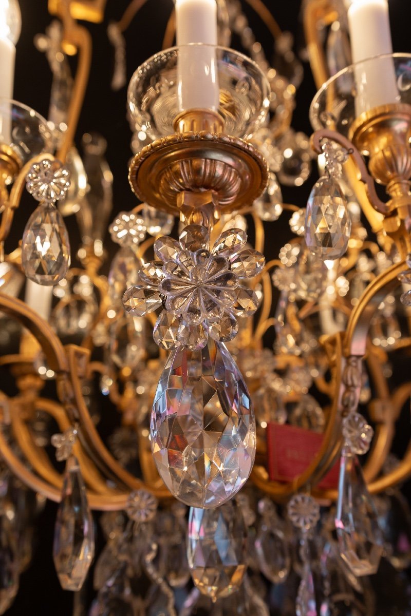 Signed Baccarat, Louis XVI Style Chandelier With Fire Pots In Gilt Bronze And Cut Crystal-photo-6