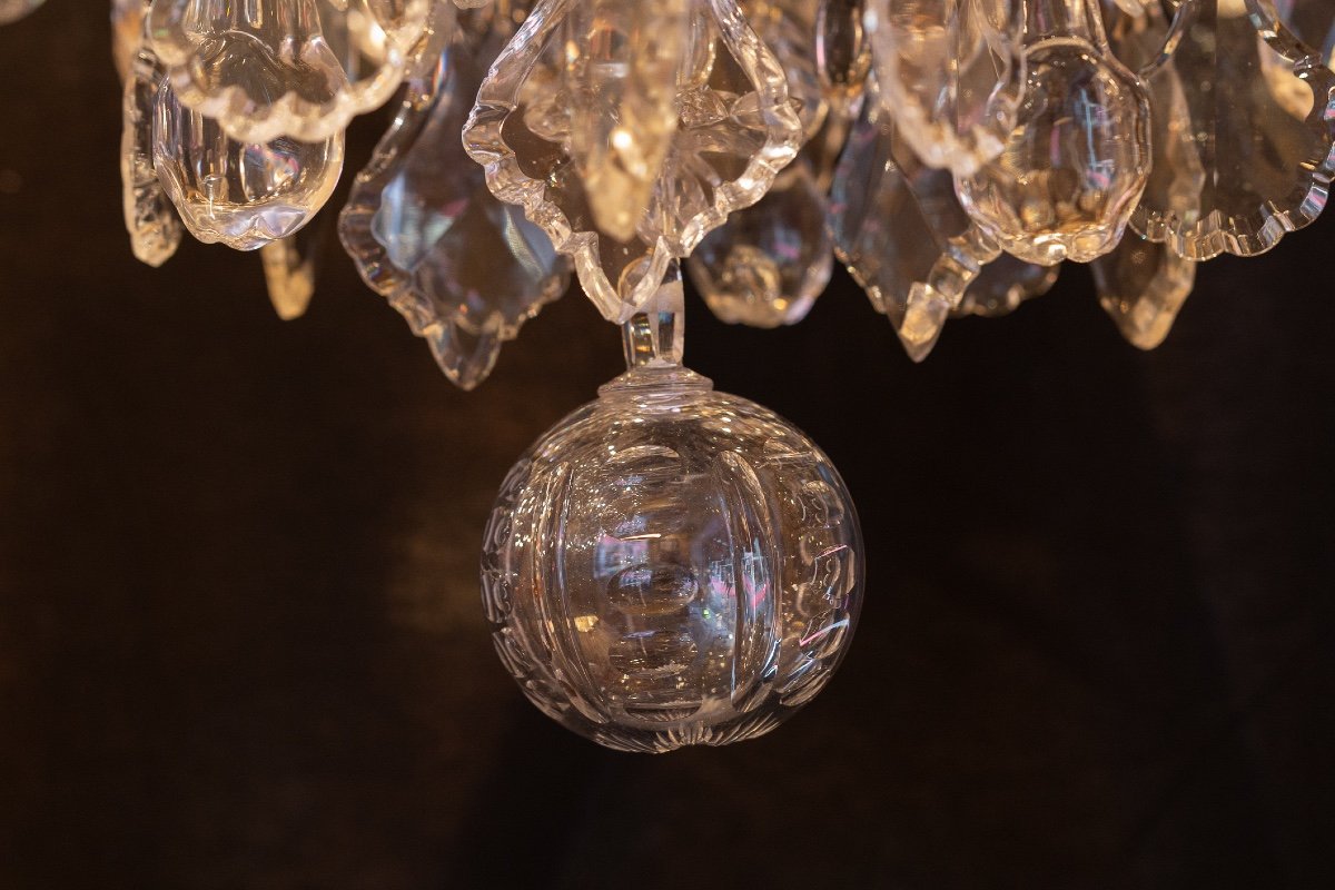 Signed Baccarat, Louis XVI Style Chandelier With Fire Pots In Gilt Bronze And Cut Crystal-photo-7