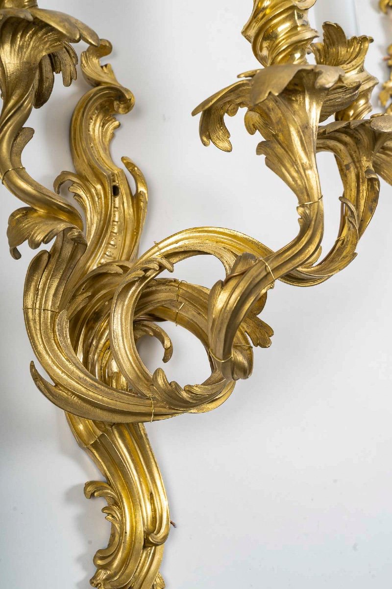 Set Of Six French Louis XV-style Chiseled Gilt-bronze Sconces Circa 1880-1890-photo-1