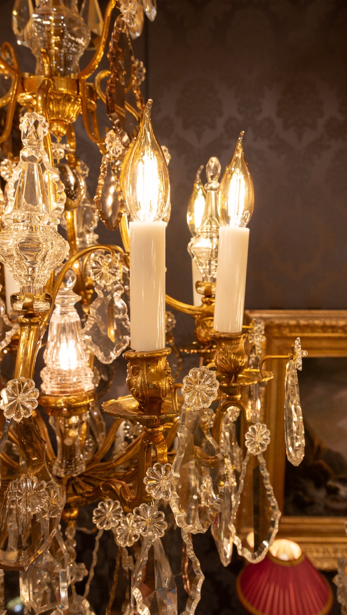 Signed By Baccarat Small Louis XV Style Chandelier In Gilt Bronze And Cut Crystal, Circa 1890-photo-4