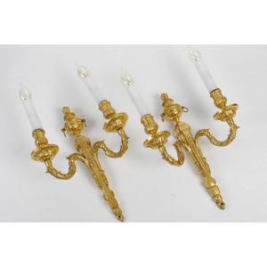 Paire D’appliques D’époque Louis XVI à Deux Bras De Lumière En Bronze Doré Vers 1780