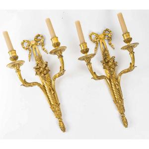 A Pair Of Louis XVI Period Ormolu Sconces With Quivers Circa 1780