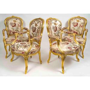 Georges Jacob Maitre En 1765 Quatre Fauteuils En Bois Doré D’époque Louis XV Vers 1765-1770