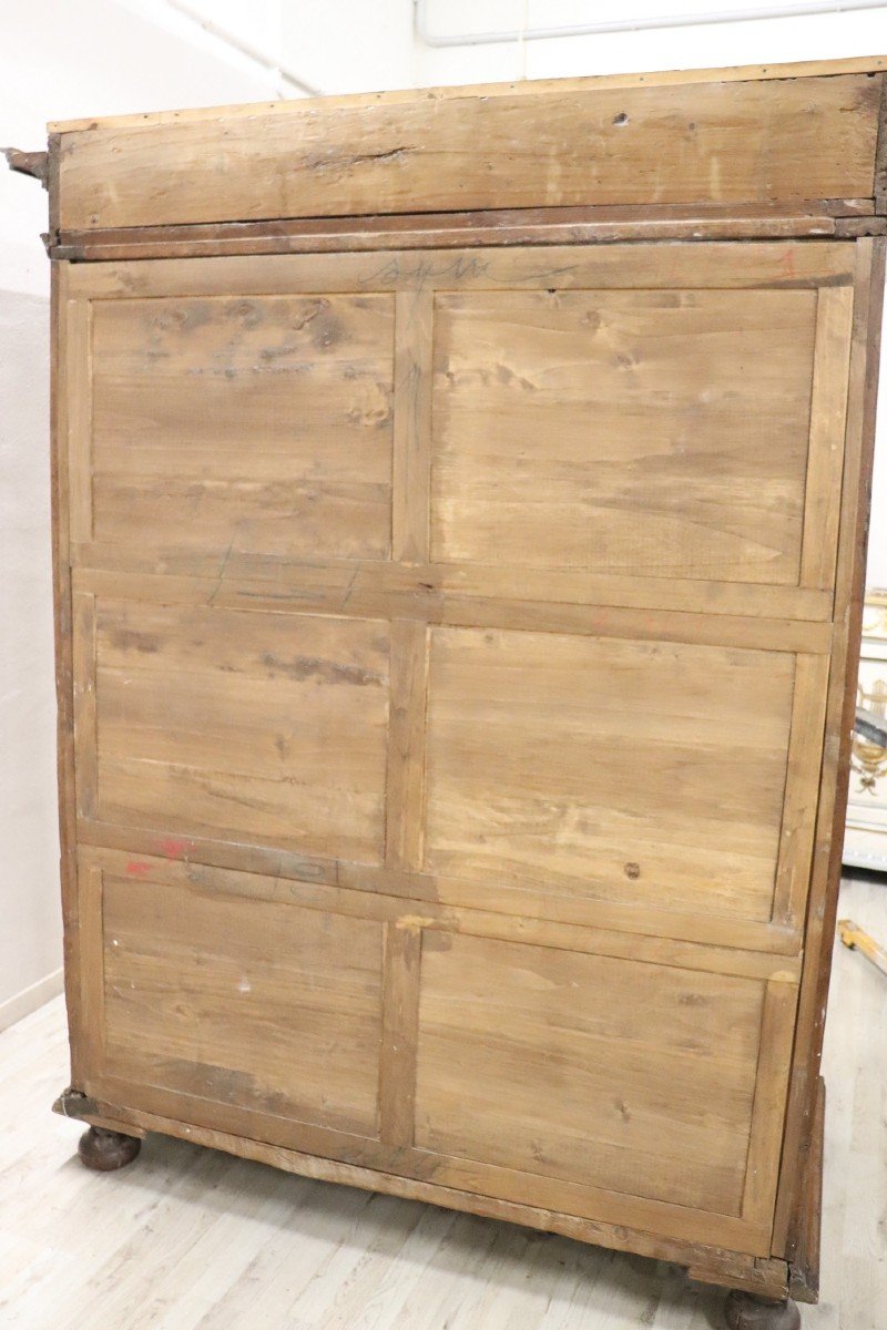 17th Century Walnut Antique Wardrobe With Secret-photo-8