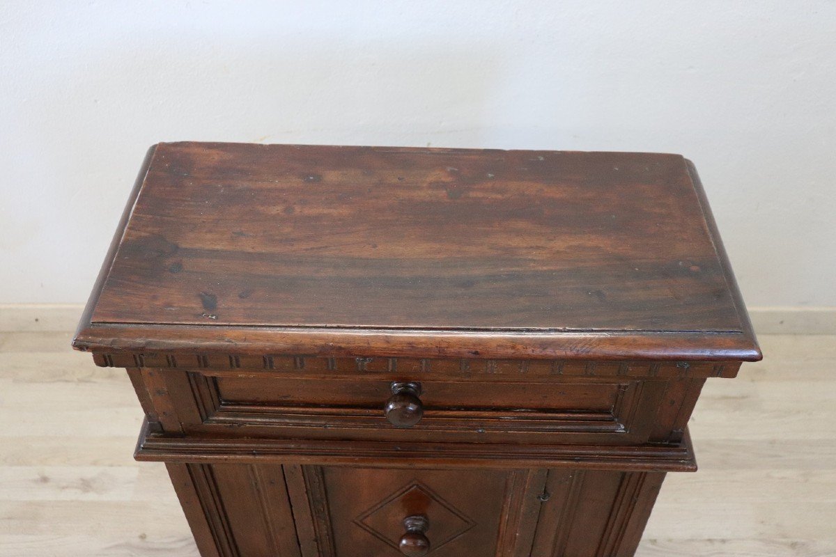 Antique Carved Walnut Nightstand, Tuscany, 17th Century-photo-1