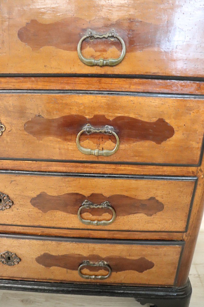 Commode Ancienne Avec Marqueterie En Noyer, 17ème Siècle-photo-3