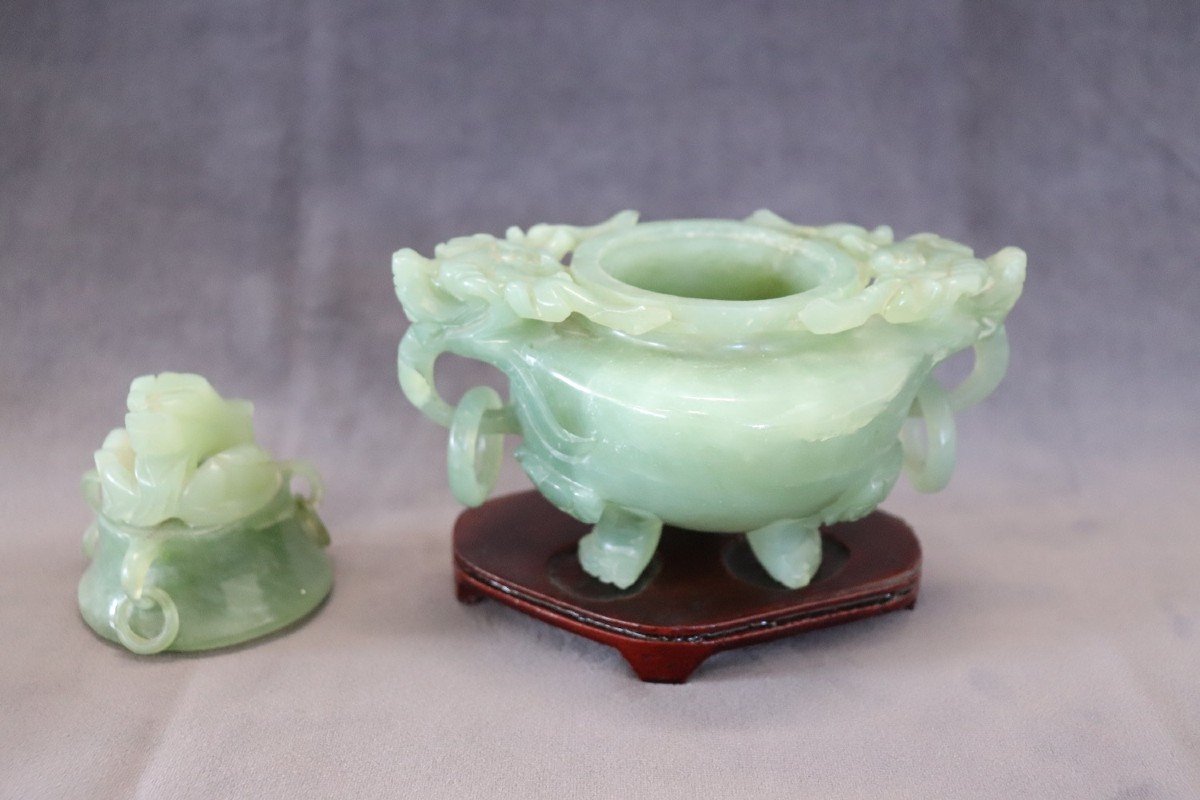 Censer In Carved Jade-photo-3