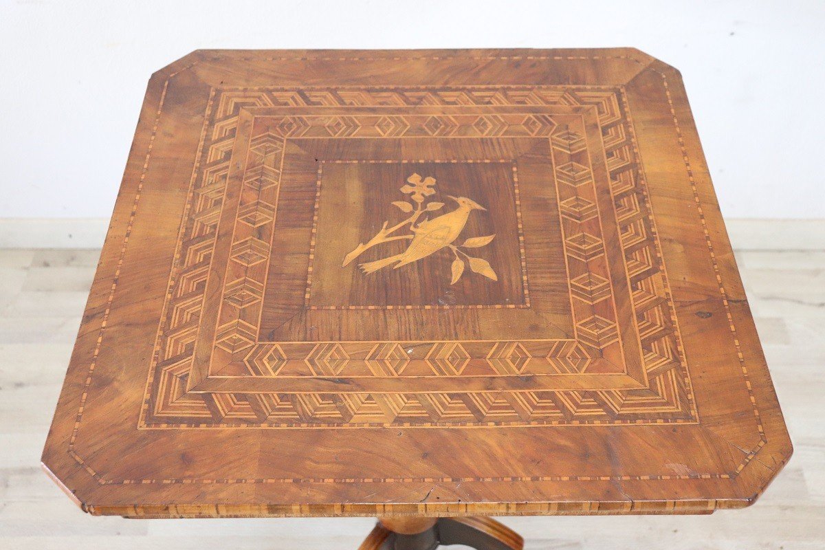 Mid 19th Century Inlay Walnut Tripod Table-photo-2