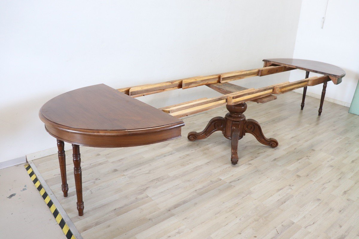 19th Century Oval Walnut Extendable Dining Table-photo-3